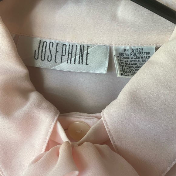 Josephine blouses - Picture 10 of 10